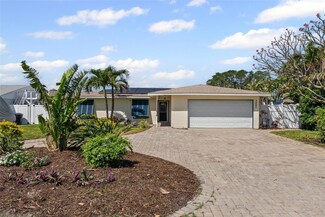 3497 Coquina Key Dr SE, Saint Petersburg, FL 33705