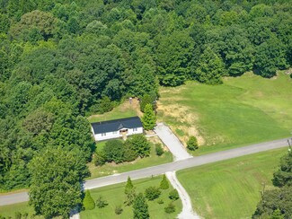 2710 Blue Goose Rd, Huron, TN 38345