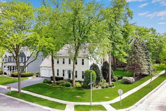 4811 Middle Rd, Gurnee, IL 60031