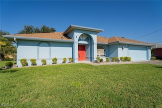 824 SE 3rd Place, Cape Coral, FL 33990