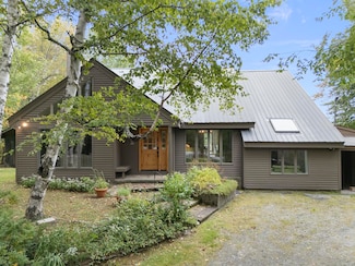 58 Buckboard Dr, Dover, VT 05356