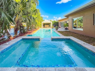 239 SE 3rd Ave, Pompano Beach, FL 33060
