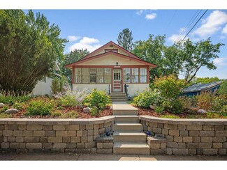 1082 Englewood Ave, Saint Paul, MN 55104