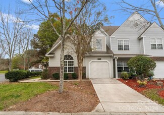 8331 Christmas Ct, Charlotte, NC 28216