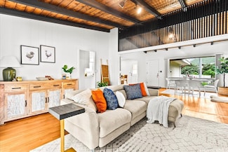 238 Puiwa Rd, Honolulu, HI 96817