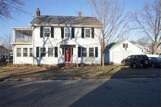 72 Squanto Rd, Quincy, MA 02169