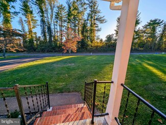 7196 Airlie Rd, Warrenton, VA 20187