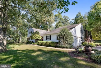 13625 Ridge Rd, Stewartstown, PA 17363