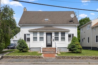 58 Beach St, Milford, MA 01757
