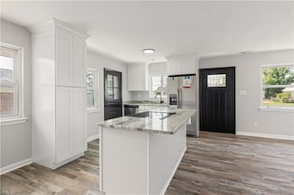 2452 Malden Ave, Norfolk, VA 23518