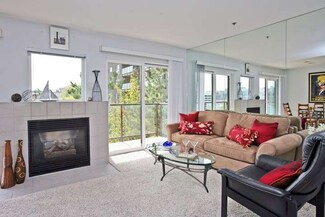 701 Galer St Unit 403, Seattle, WA 98109