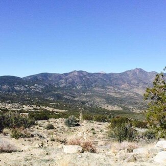 1 Redwood Dr, Pinyon Pines, CA 92561