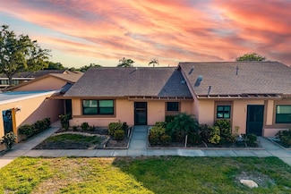 2812 Heritage Ln, Bradenton, FL 34209