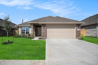 424 Bryan Way, Angleton, TX 77515