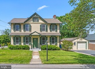 142 Washington St, Rocky Hill, NJ 08553