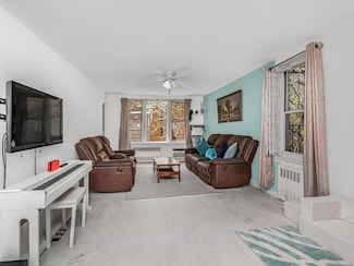 2385 Barker Ave Unit 3A, Bronx, NY 10467