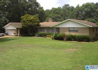 16 Riverside Dr, Childersburg, AL 35044