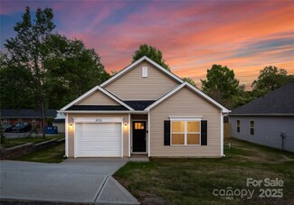 220 S Columbia St, Gastonia, NC 28054