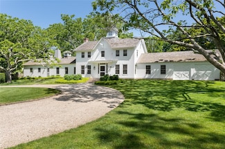 182 Church Ln, East Hampton, NY 11937