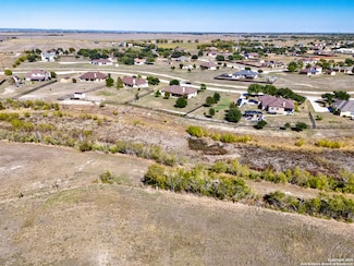 16026 Lake Shore Dr, Lytle, TX 78052