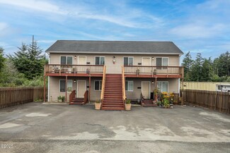 64588 Cammann Rd, Coos Bay, OR 97420