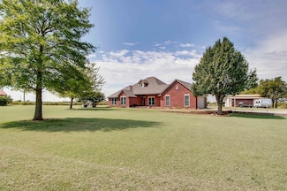 8955 Falcon Dr, Piedmont, OK 73078