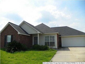 5193 Seneca Dr, Darrow, LA 70725