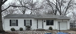 1339 Cabrillo Dr, Saint Louis, MO 63138