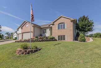 1015 Lexington Way, Waterloo, WI 53594