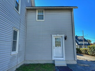 2 Gregory Blvd, Norwalk, CT 06855