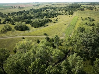 1761 Nail Rd, Enterprise, KS 67441