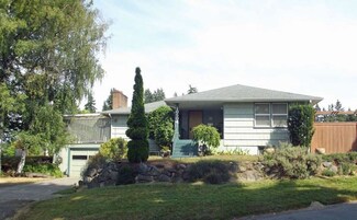 10504 Sunrise Dr, Bothell, WA 98011