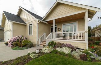 609 Tillinghast Dr, La Conner, WA 98257