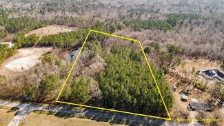 691 Old Pollocksville Rd, New Bern, NC 28562
