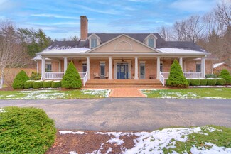 298 Teaberry Ln, Catawba, VA 24070