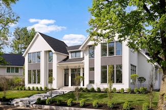 29 Montclair Rd, Waban, MA 02468