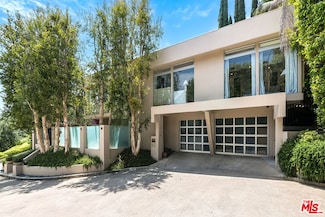 1331 Cordell Place, Los Angeles, CA 90069