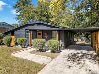 851 Hadley Rd, Raleigh, NC 27610