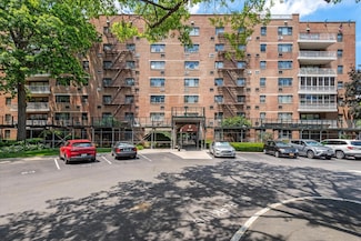 89-40 151st Ave Unit 1M, Howard Beach, NY 11414