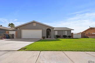 2711 W 27th Ln, Yuma, AZ 85364