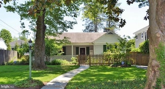 5209 Sangamore Rd, Bethesda, MD 20816