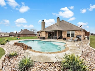 109 Briar Meadows Cir, Azle, TX 76020