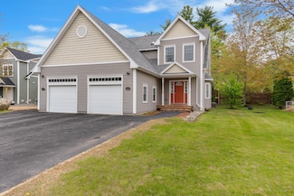 22 Harvest Hill Ln Unit 4, Auburn, ME 04210