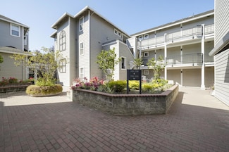 1982 W Bayshore Rd Unit 223, East Palo Alto, CA 94303