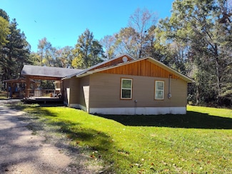34 Stogner Rd, Foxworth, MS 39483
