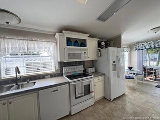 6120 Holly Ln, Atlantis, FL 33462