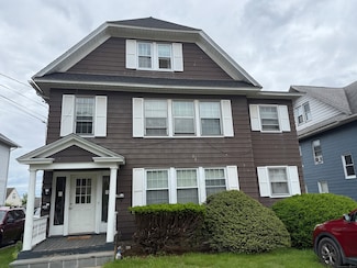 290 Ridgefield Ave, Bridgeport, CT 06610