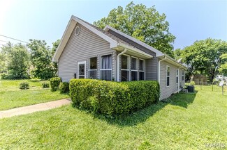 465 W Hayes St, Lebanon, MO 65536