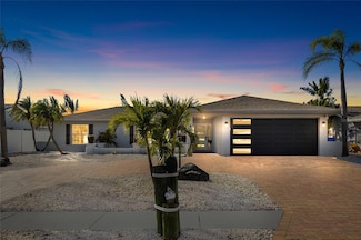 6518 Senegal Palm Way, Apollo Beach, FL 33572