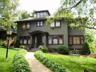 916 Chester Park Dr, Duluth, MN 55812